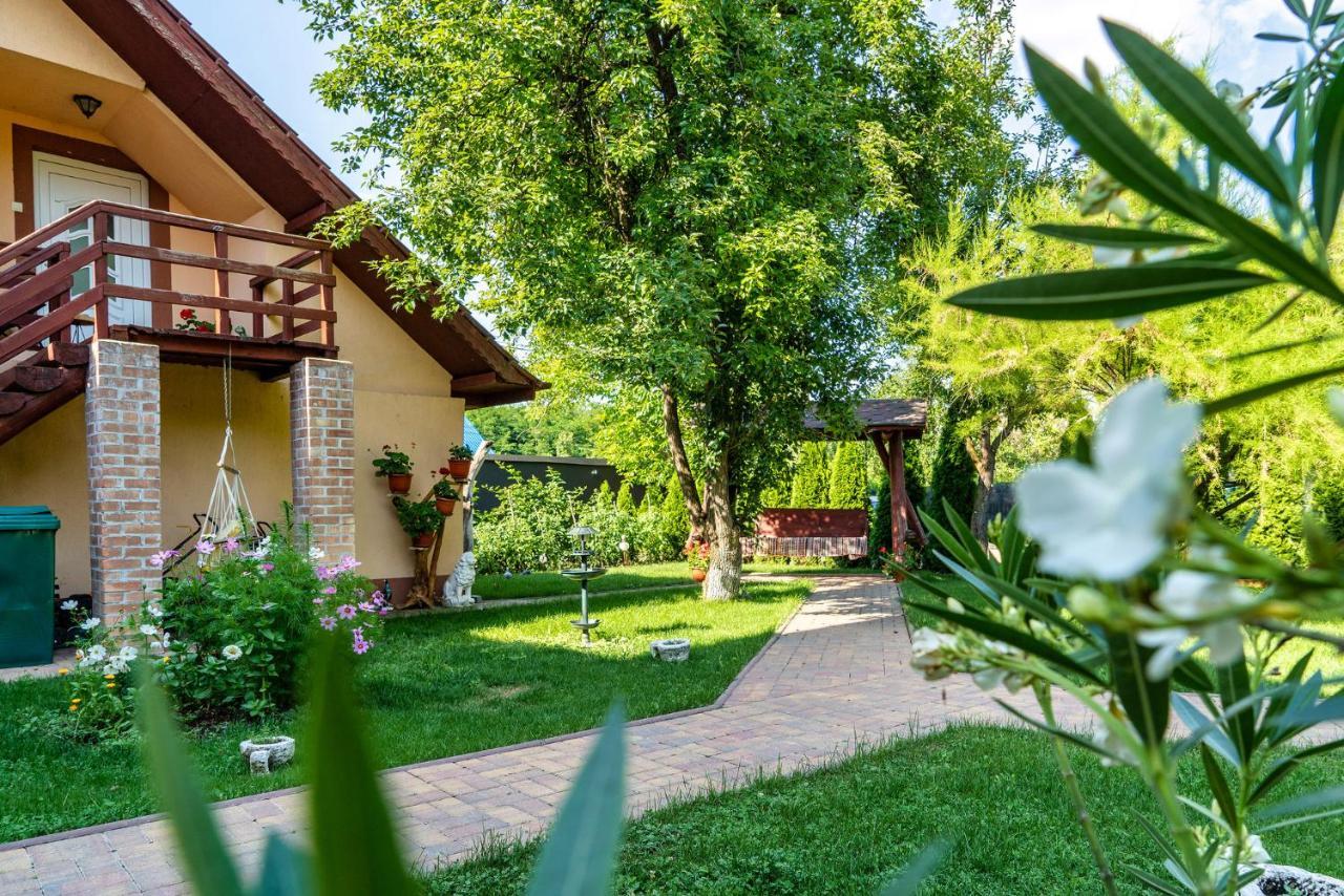 Natura Magura Hotel Buzau Bagian luar foto